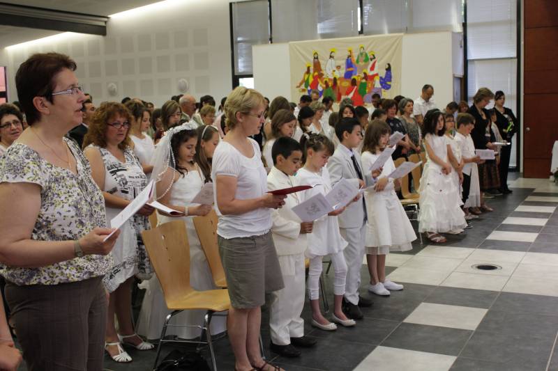 Gloire au Seigneur  tout jamais ! 
Que Dieu se rjouisse en ses uvres !
Que mon pome lui soit agrable ; 
moi, je me rjouis dans le Seigneur.